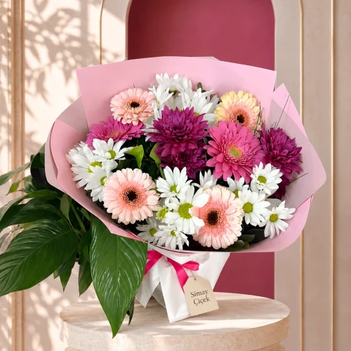 Bahar Işıltısı Pembe Gerbera Buketi