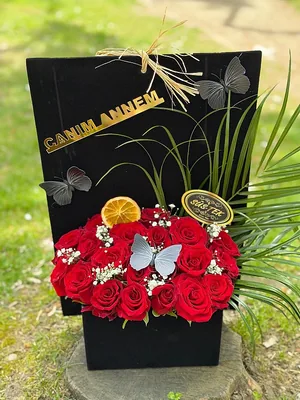 Özel Kutuda Canım Annem Gül Aranjman